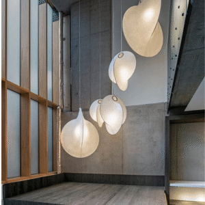 Suspension Style Overlap : Plafonnier en Tissu au Design Wabi-Sabi